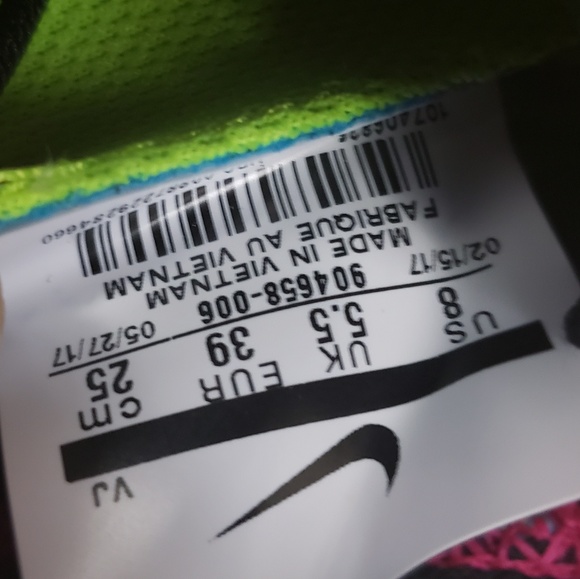 💥 Nike Free TR Flyknit 2 White Black Volt Pink 💥 - Picture 7 of 8